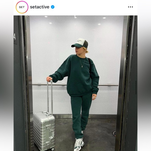 SET Active Crewneck Sweatshirt in Mojito. Size S, NWOT - Picture 2 of 5